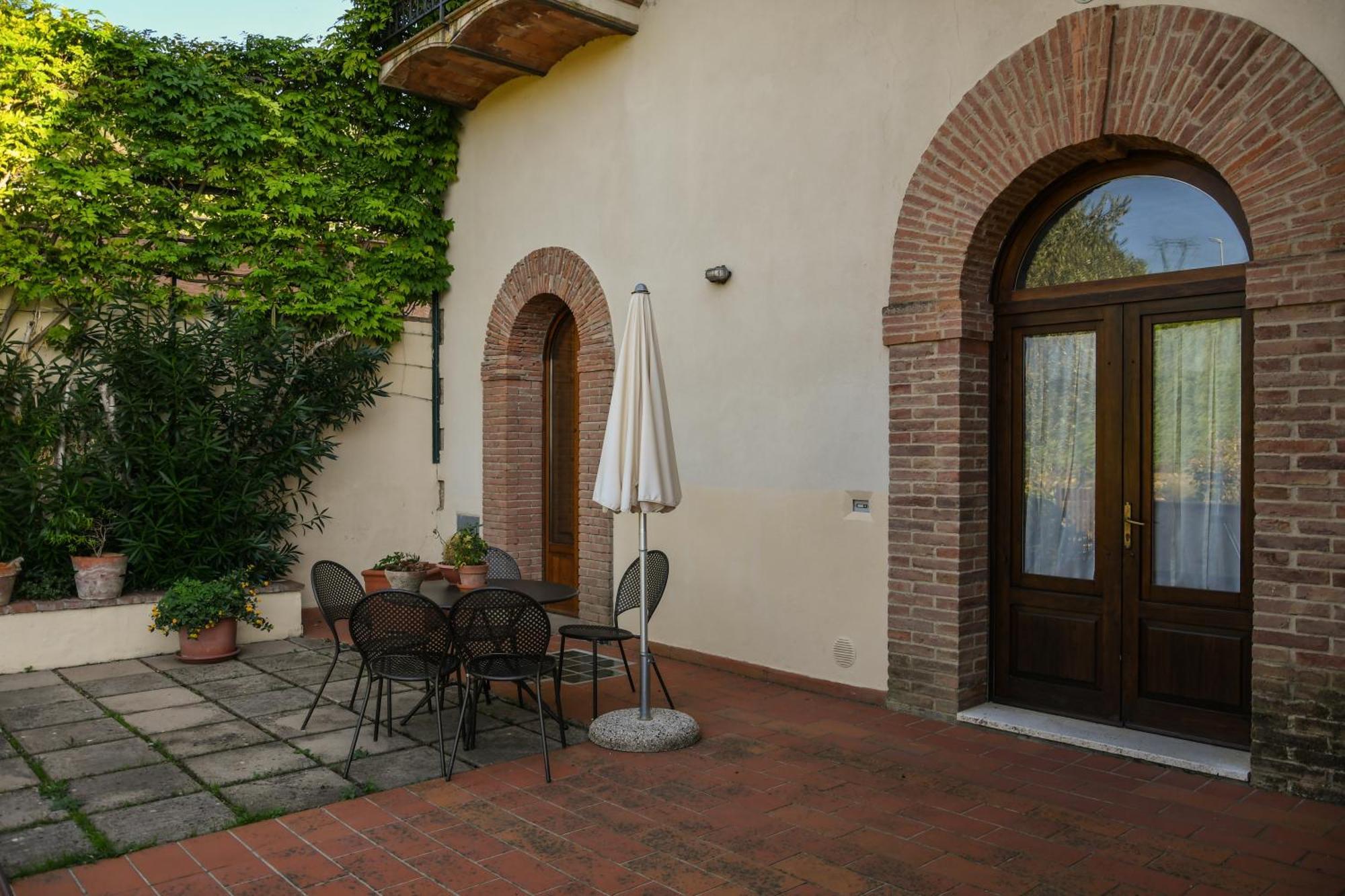 Podere Le Monache 蒙塔约内 外观 照片